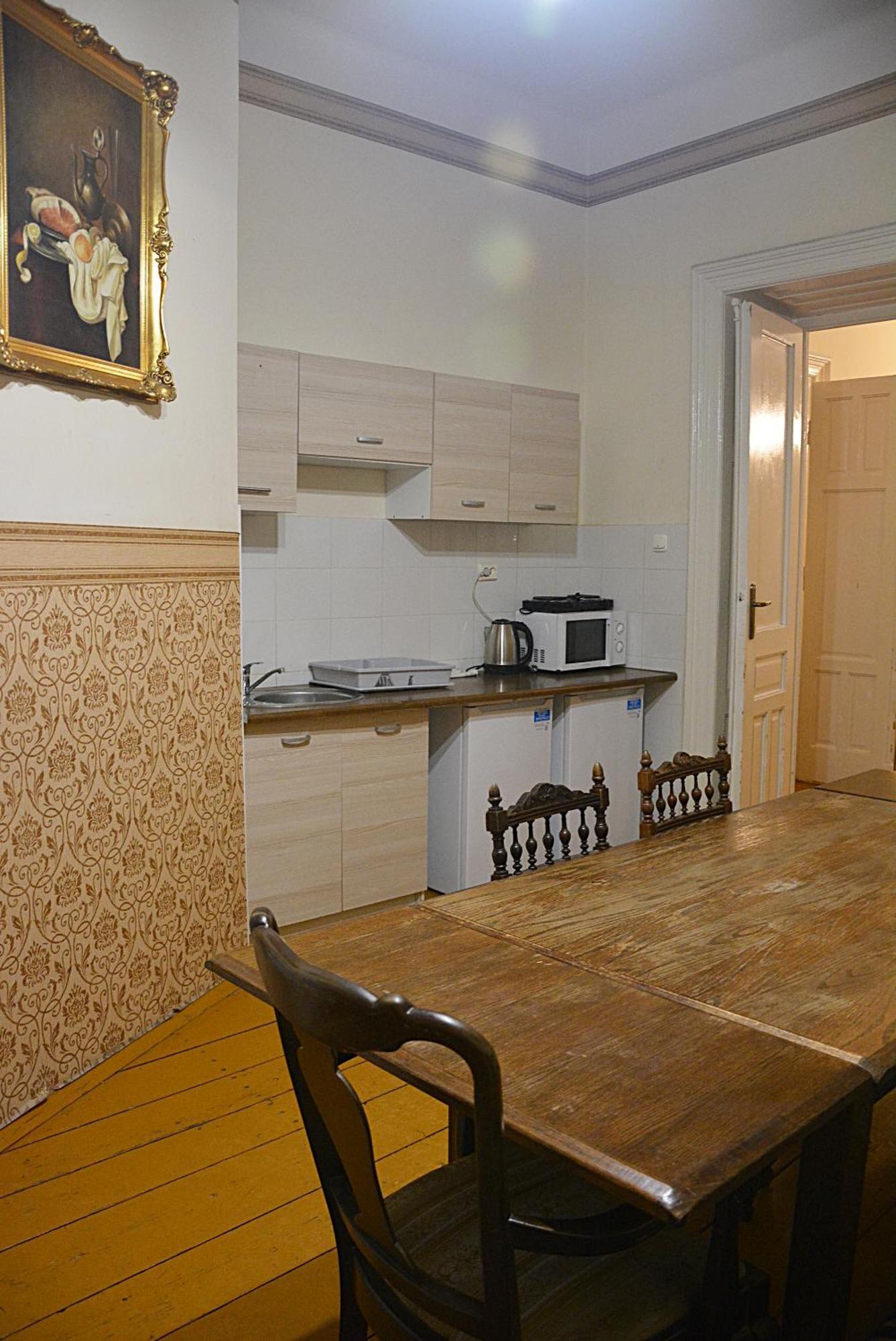 Florian 5 Apartment
